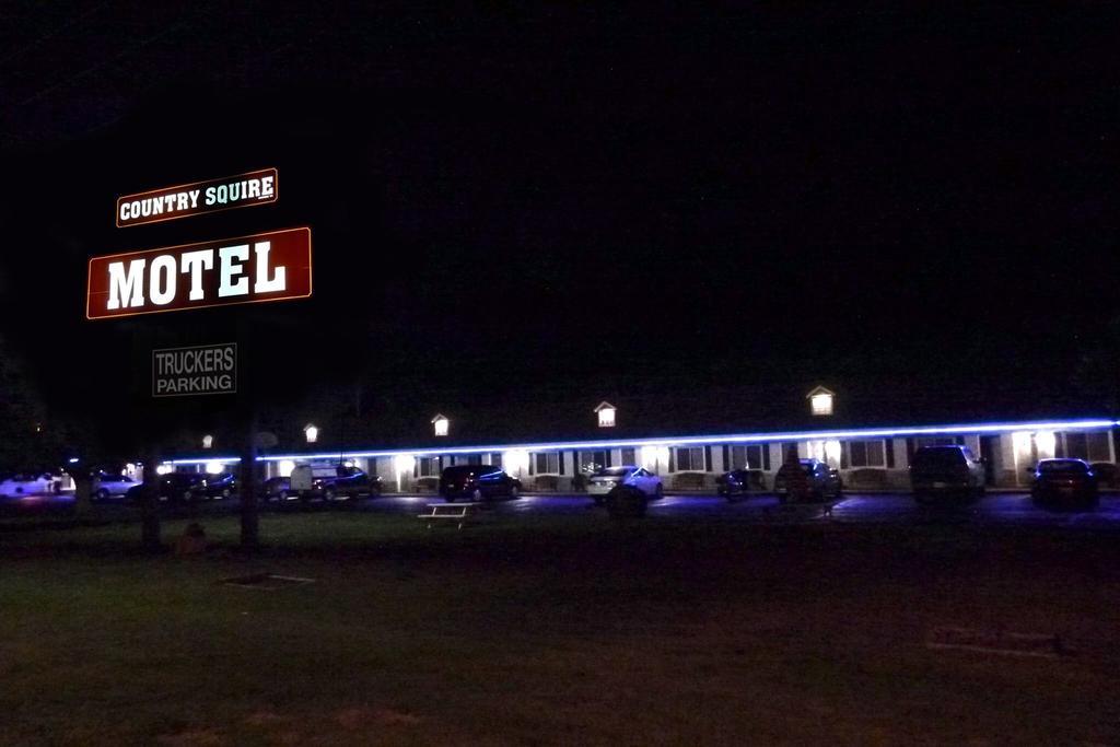Country Squire Motel Arnprior Eksteriør bilde